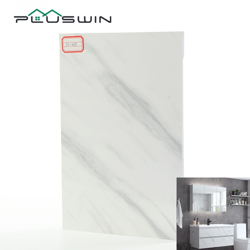 لوحة PVC مغلفة 